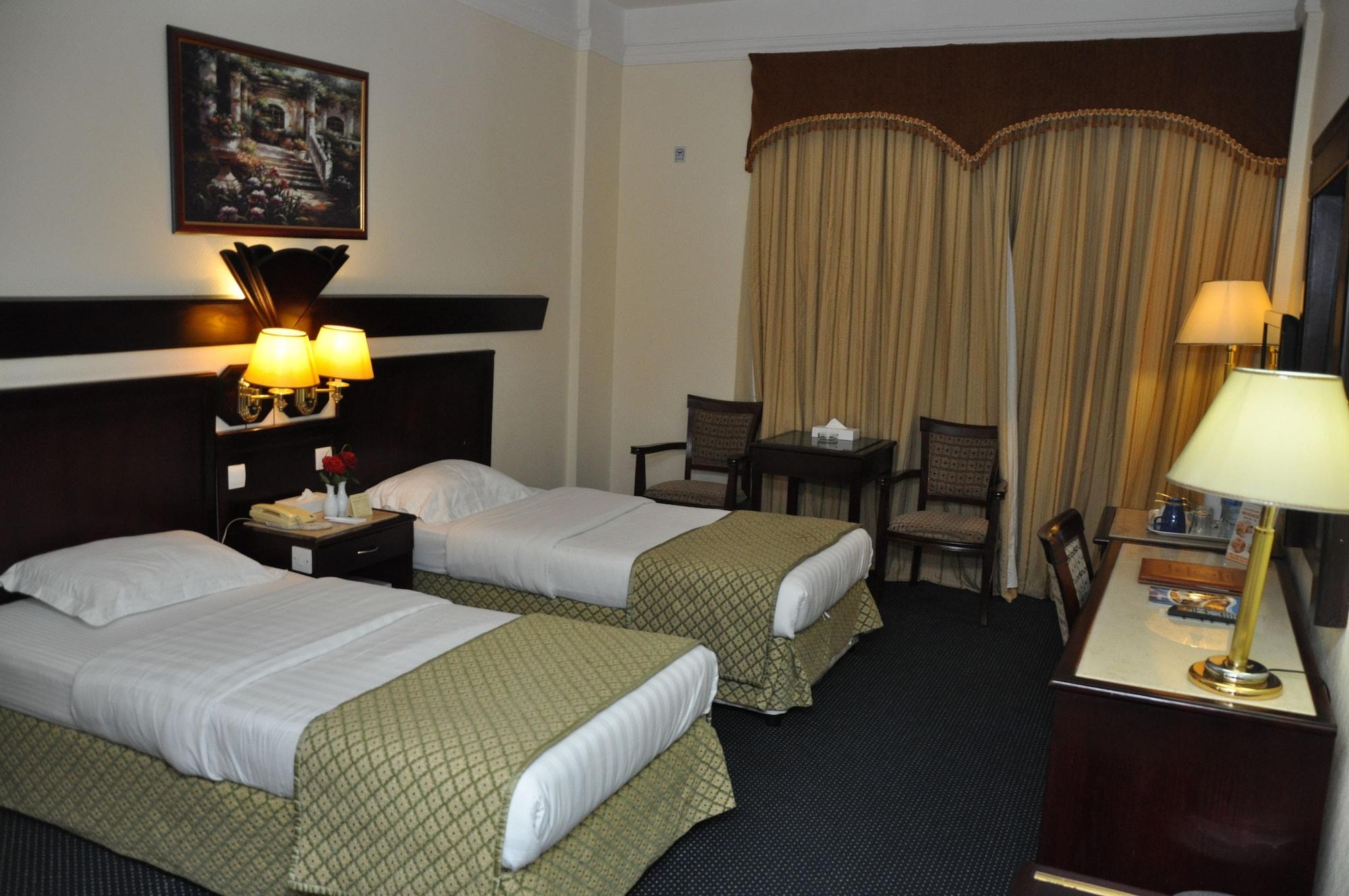 Claridge Hotel Dubai Exterior foto